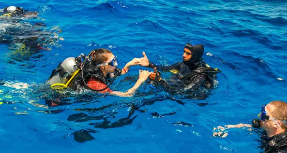 padi-open-water-course-hurghada PADI Open Water Diver Course - Image 1